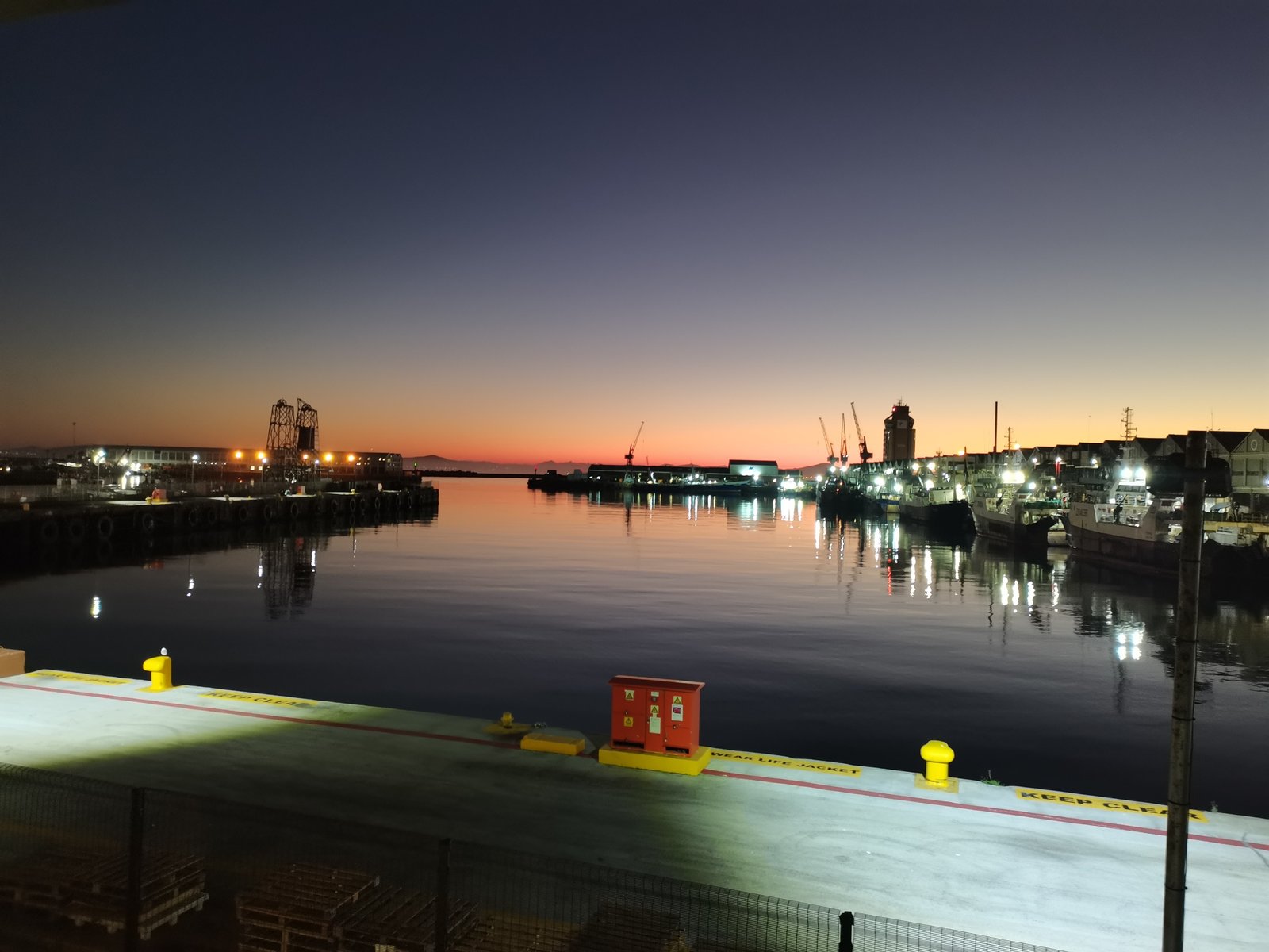 Marine Rigging & Crane Hire Cape Town | Ship & Oil Rig Services