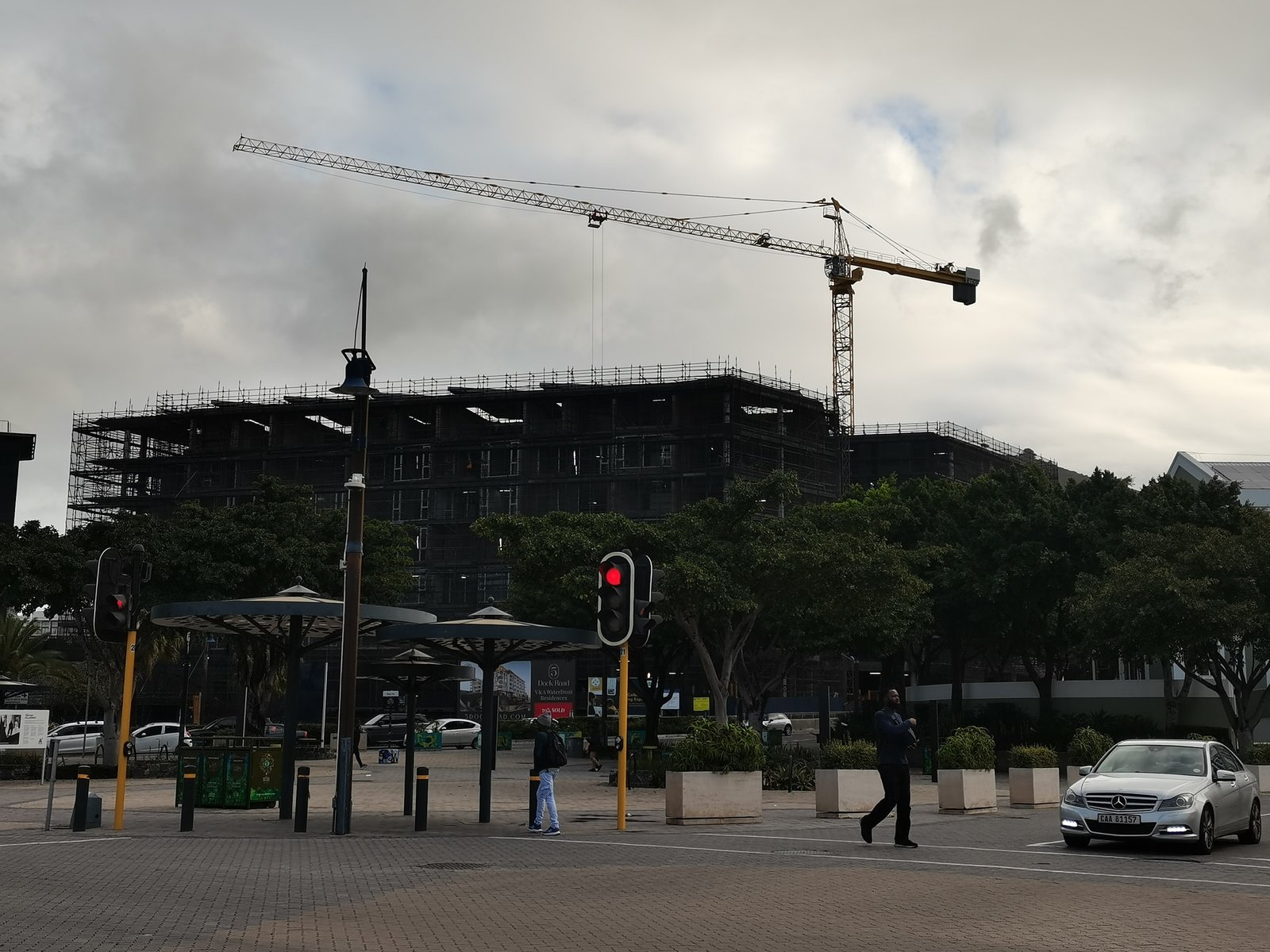 Crane Hire and Rigging Services in Cape Town. Mergency Machine Moving Cape Town.